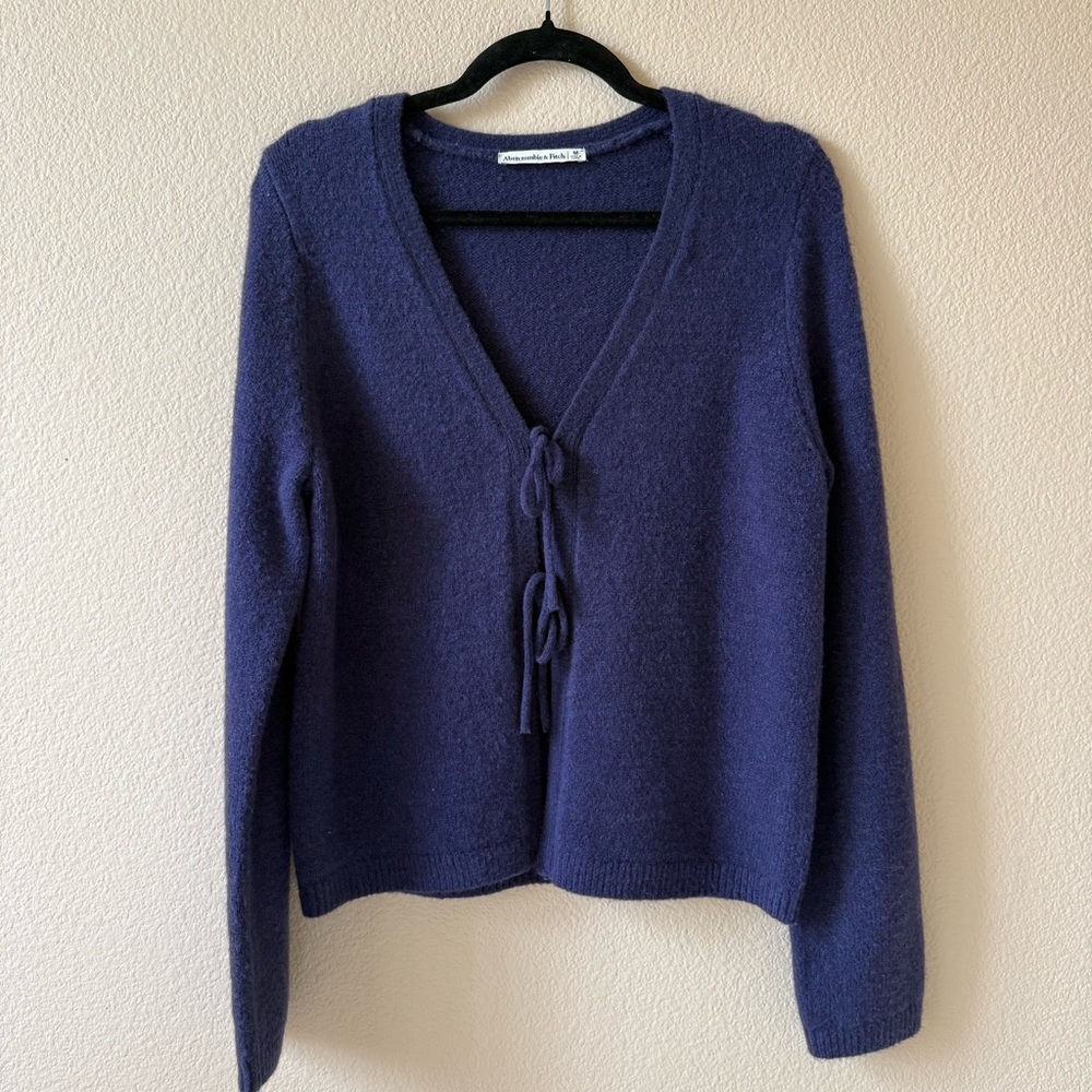 NWT Abercrombie & Fitch Sweater